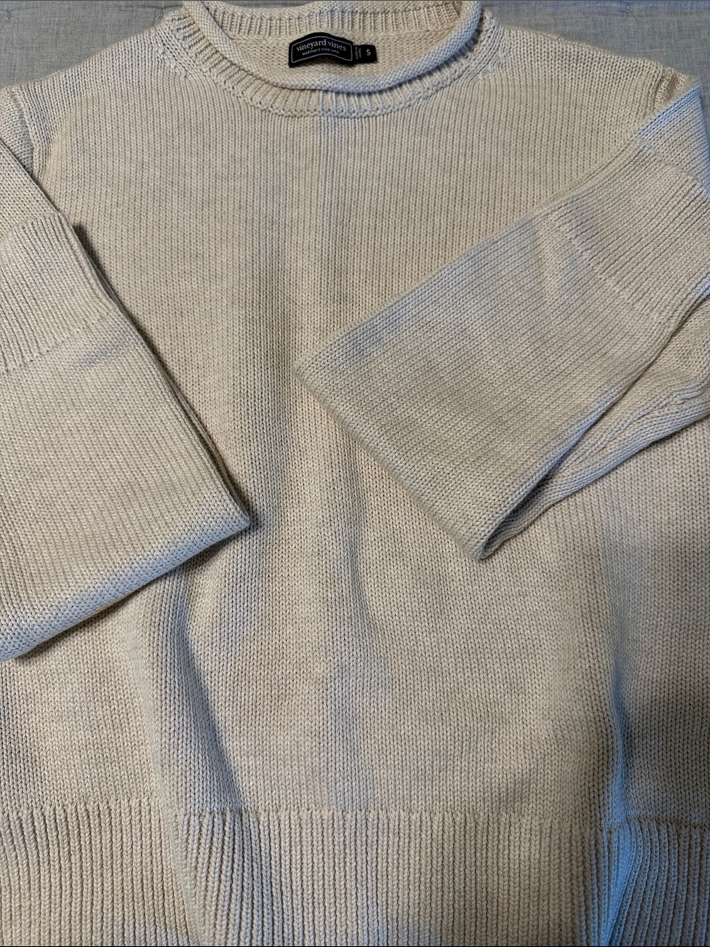 Vineyard Vines women’s Cream Crewneck Sweater